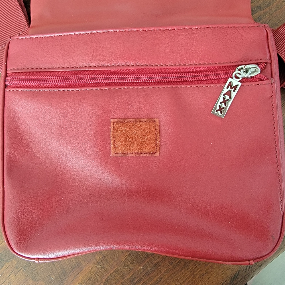 Maxx New York Red Women's Bag - Picture 7 of 10